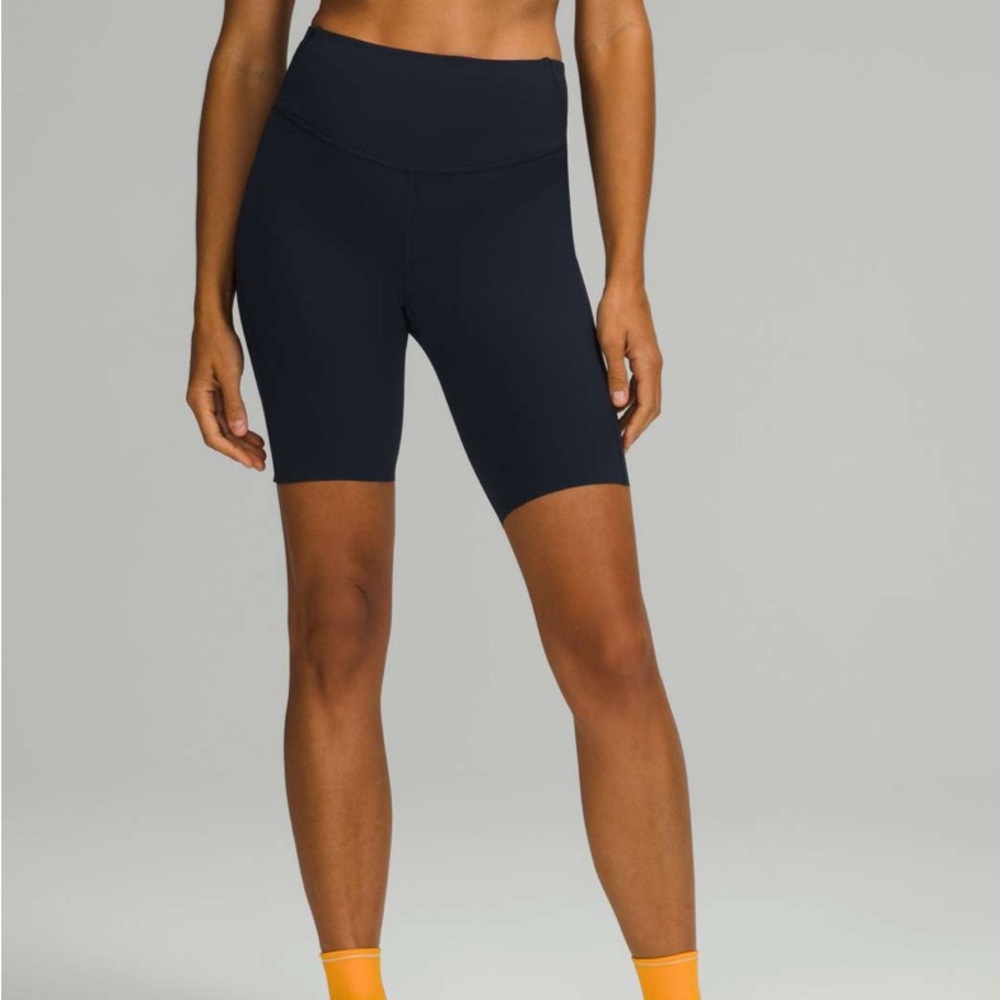 Lululemon Size 10 Base Pace 8” in True Navy